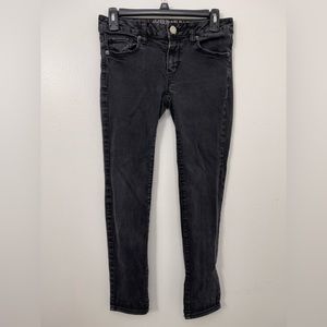 Lightly Used American Eagle Black Skinny Jeans Women’s Size 2 Short